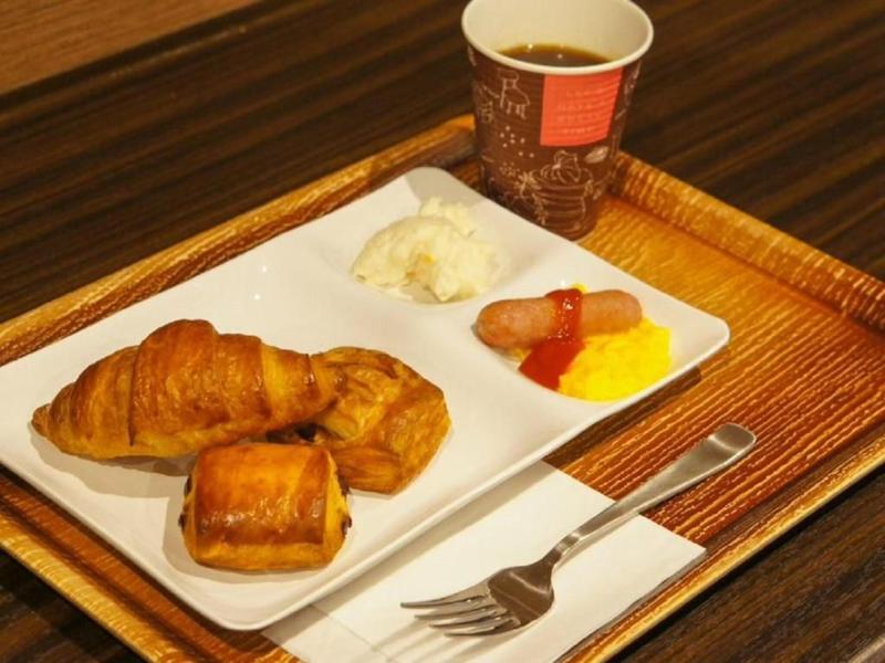 Hotel Livemax Osaka Hommachi image