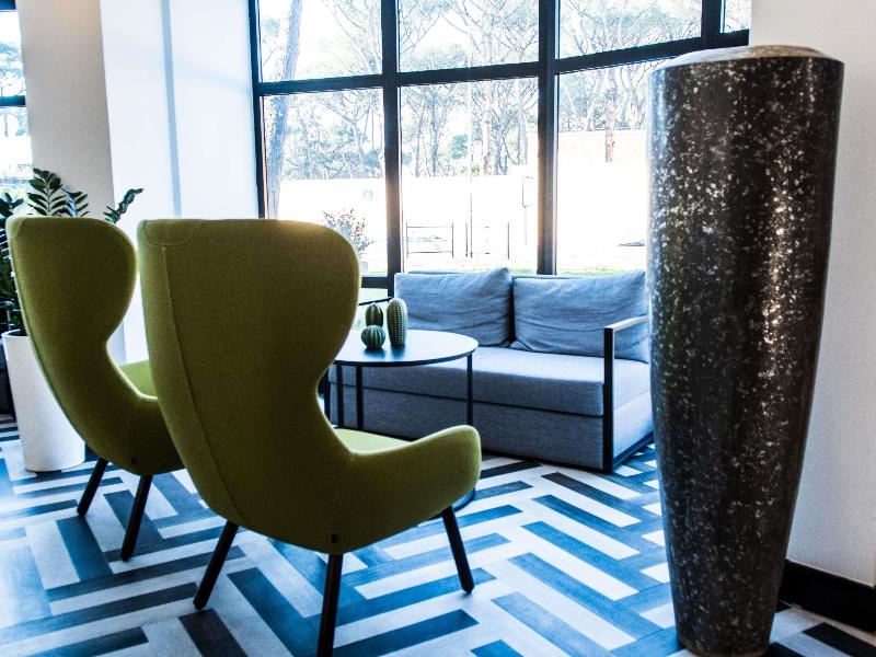 Mercure Roma Cinecittà (New Opening) image