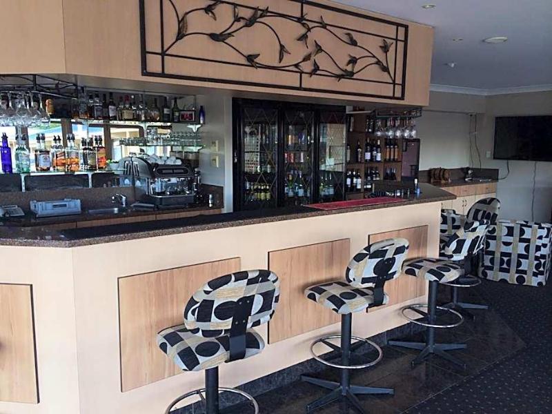 James Street Motor Inn image