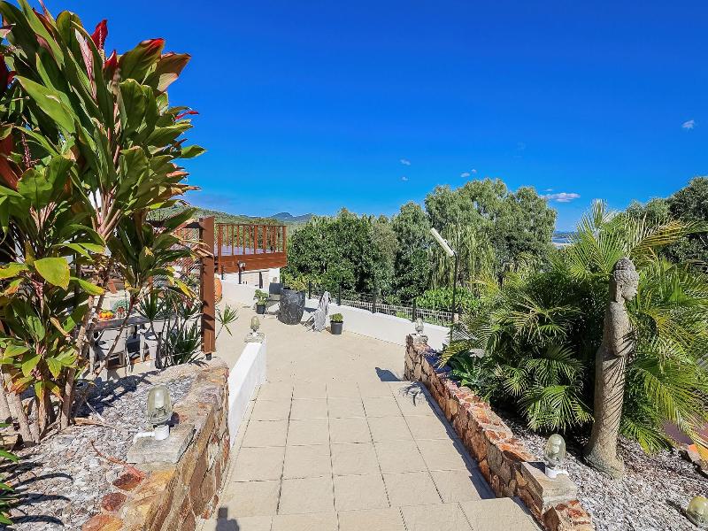 1770 Sovereign Lodge Resort