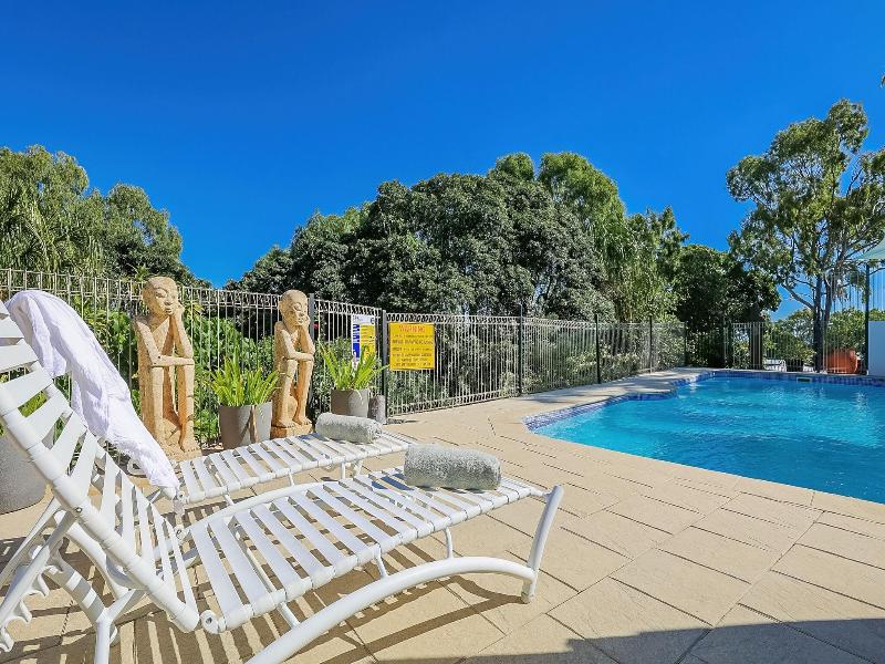 1770 Sovereign Lodge Resort