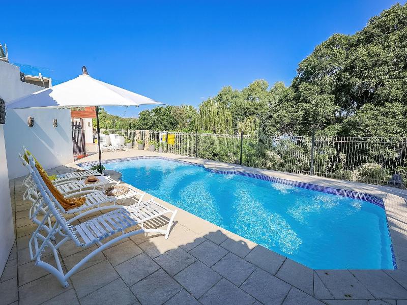 1770 Sovereign Lodge Resort