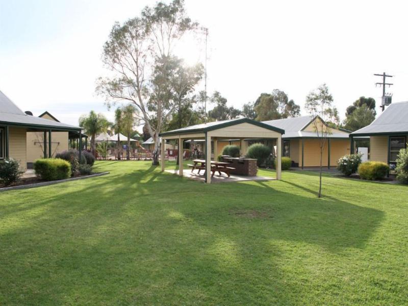 Murray River Resort