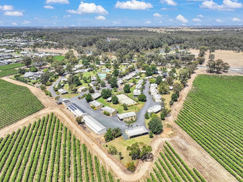 Murray River Resort
