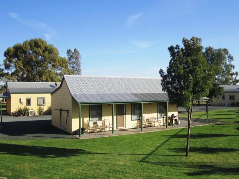 Murray River Resort
