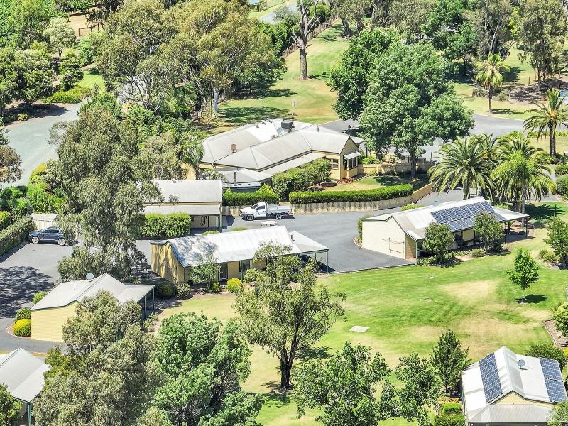 Murray River Resort