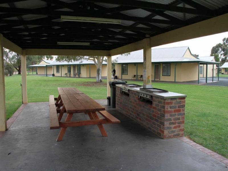 Murray River Resort