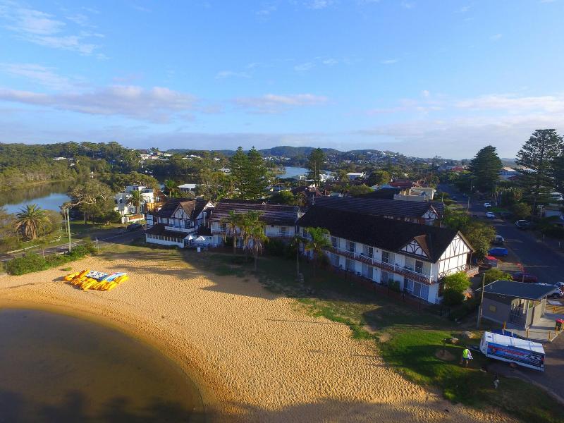 The Clan Terrigal image
