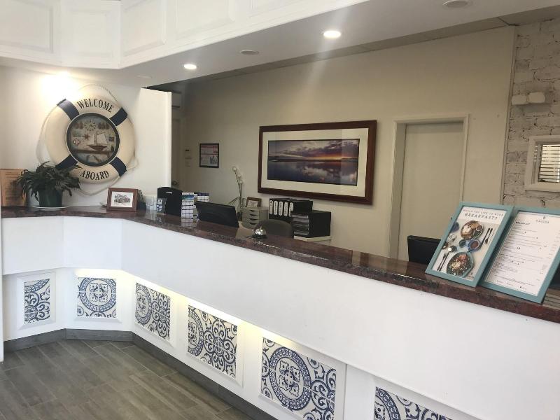 The Clan Terrigal image