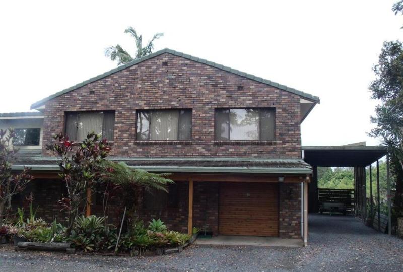 Emerald Tropical Palms B&B