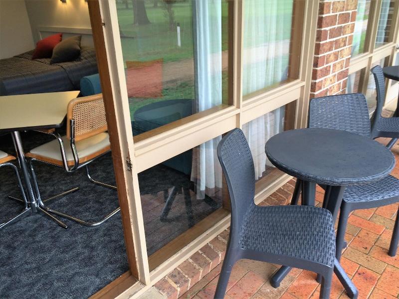 Town And Country Motor Inn Forbes