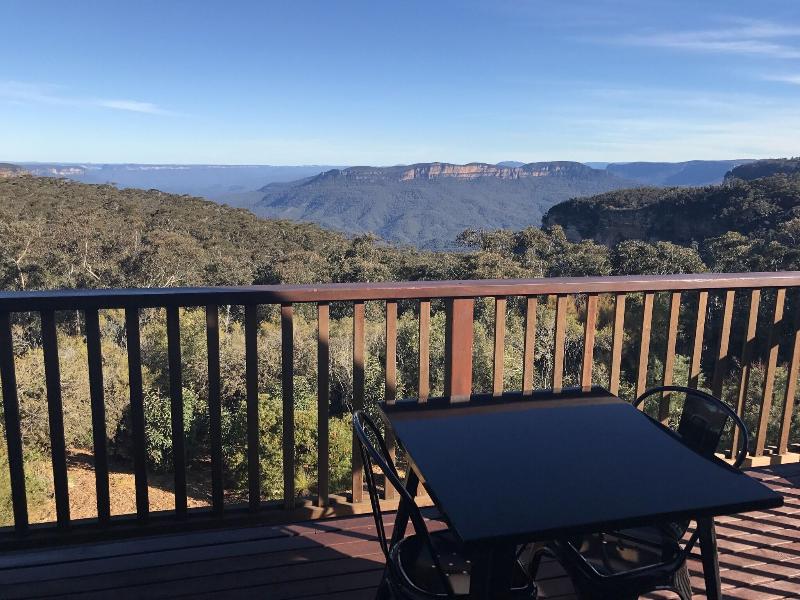 Valley of the Waters Bed and Breakfast image