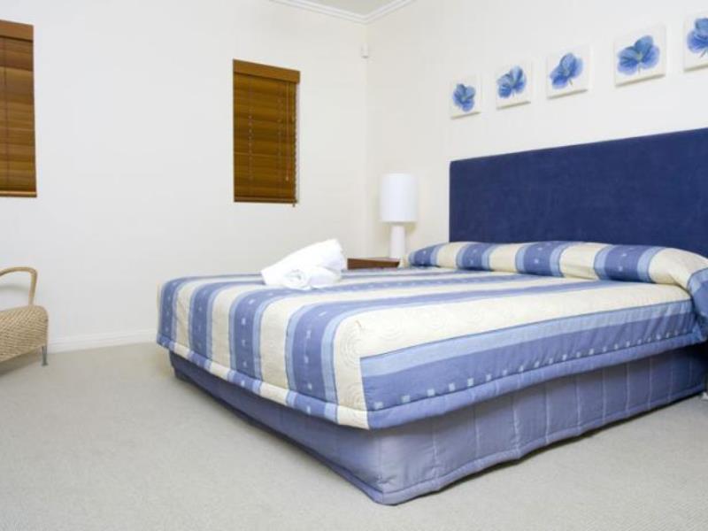 Colonial Resort Noosa image