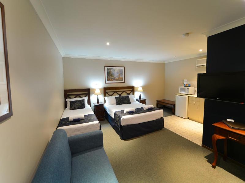Wattle Grove Motel image