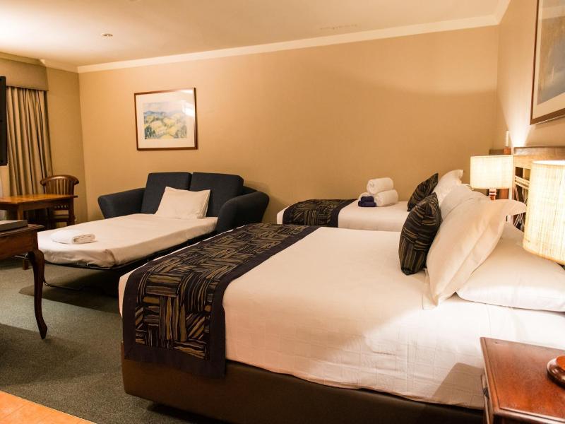 Wattle Grove Motel image