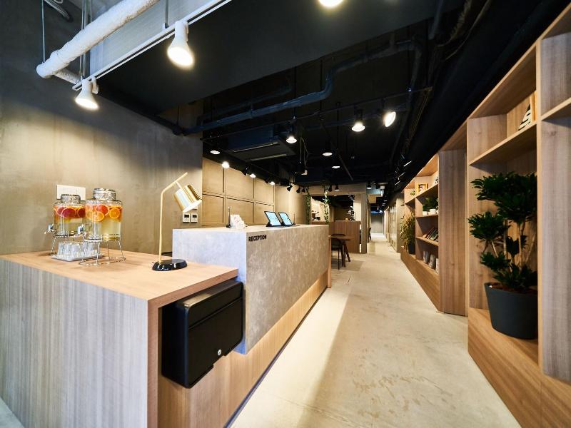 &AND HOSTEL SHINSAIBASHI EAST image