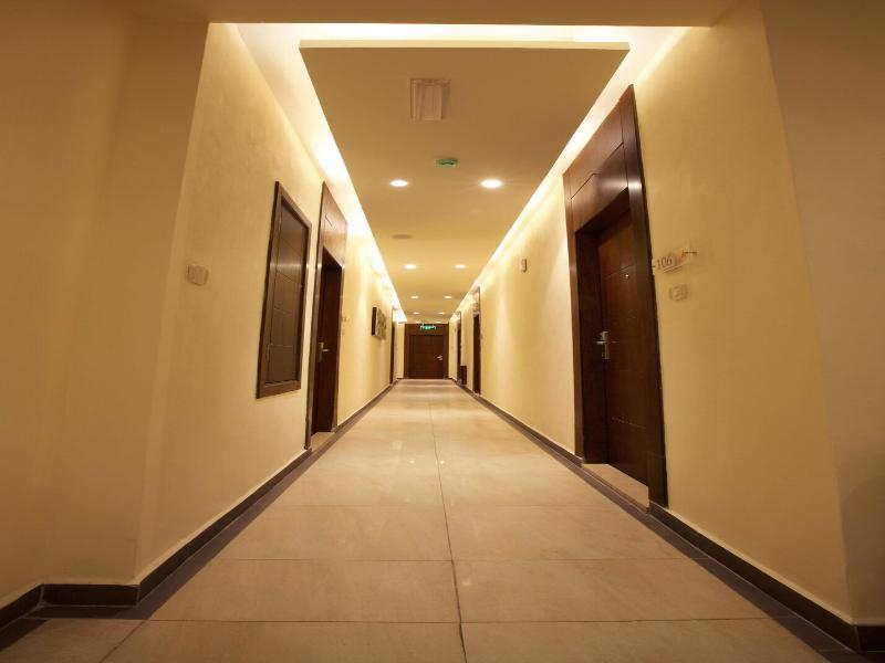 Al-lujain Hotel Suites image