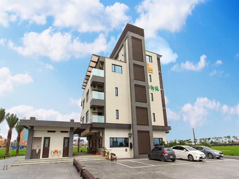 Urban Oasis Inn - Yilan image