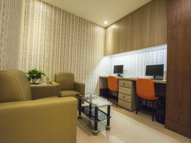 Doitsu Hotel image