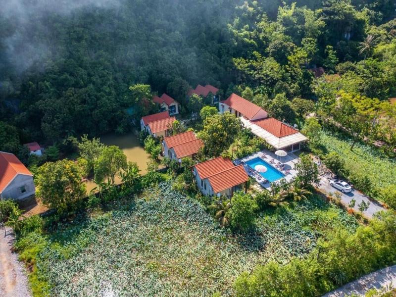Trang An Retreat image