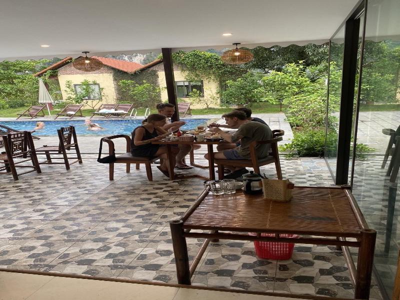 Trang An Retreat image