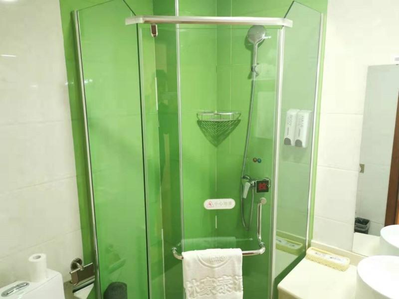 Greentree Inn Xining Chengdong District Huangguang image