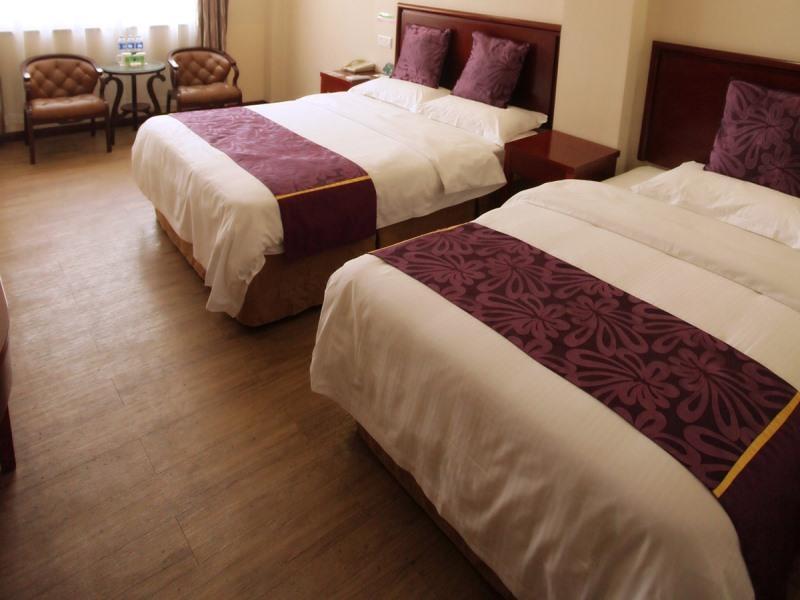 Greentree Inn Zhenjiang Yangzhong North Gangdong R image