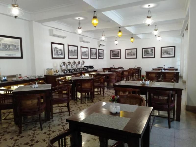 Daroessalam Hotel image