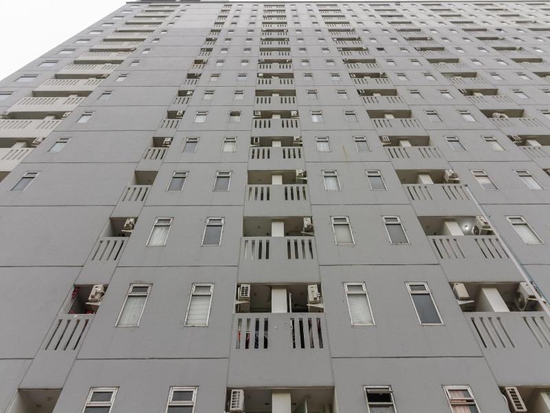 RedDoorz Apartment @ Dramaga Tower image