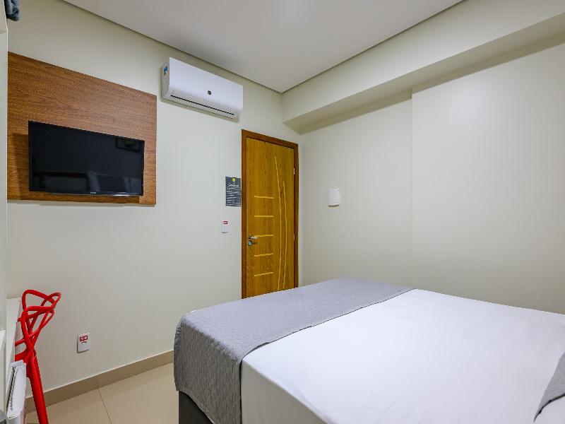 OYO Tropical Confort Hotel, Brasilia image