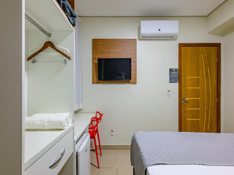 OYO Tropical Confort Hotel, Brasilia image