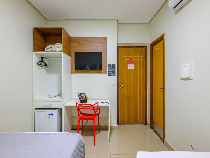 OYO Tropical Confort Hotel, Brasilia image