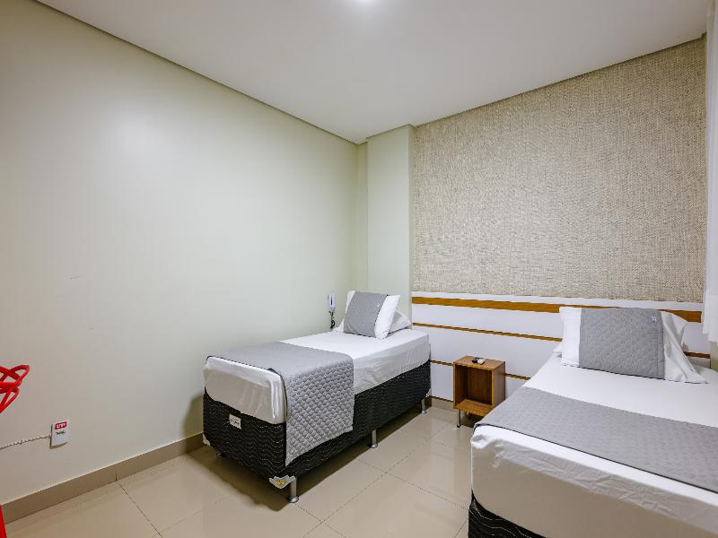 OYO Tropical Confort Hotel, Brasilia image