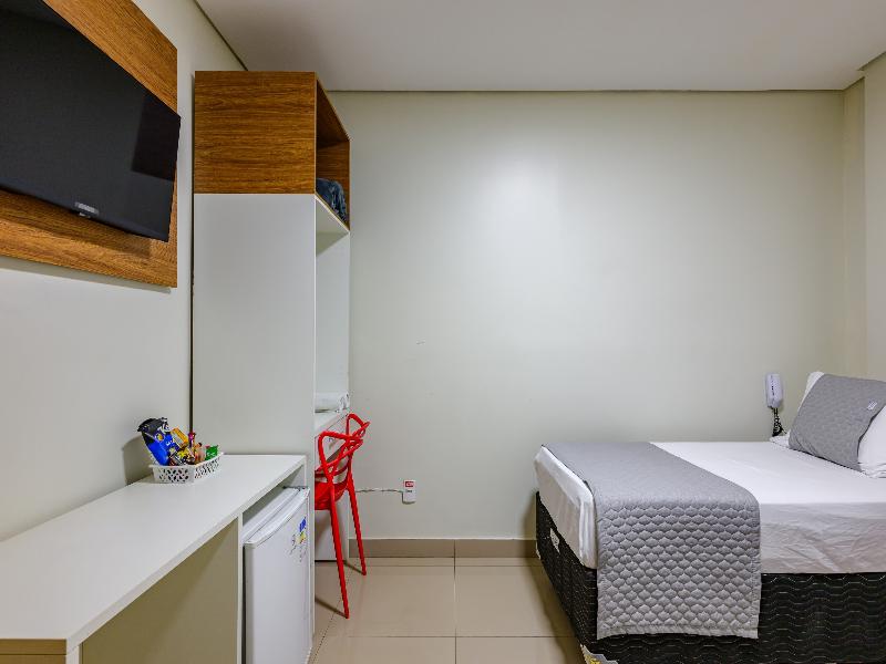 OYO Tropical Confort Hotel, Brasilia image