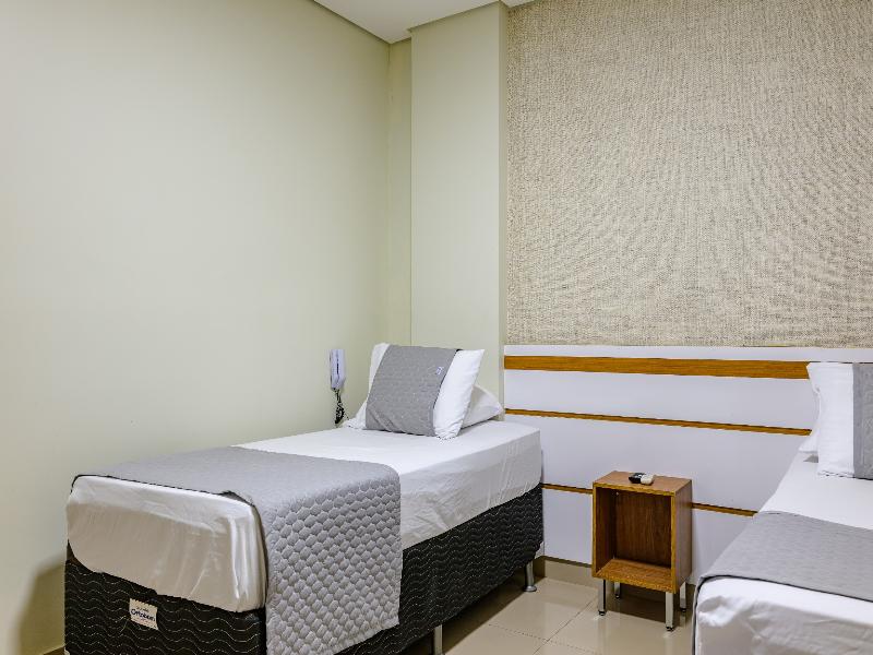 OYO Tropical Confort Hotel, Brasilia image