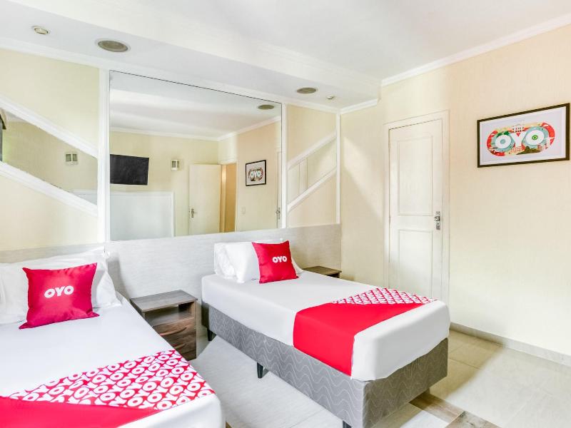 OYO Nobs Hotel image