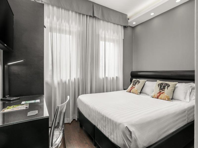 Reggia Suite Spa Hotel image