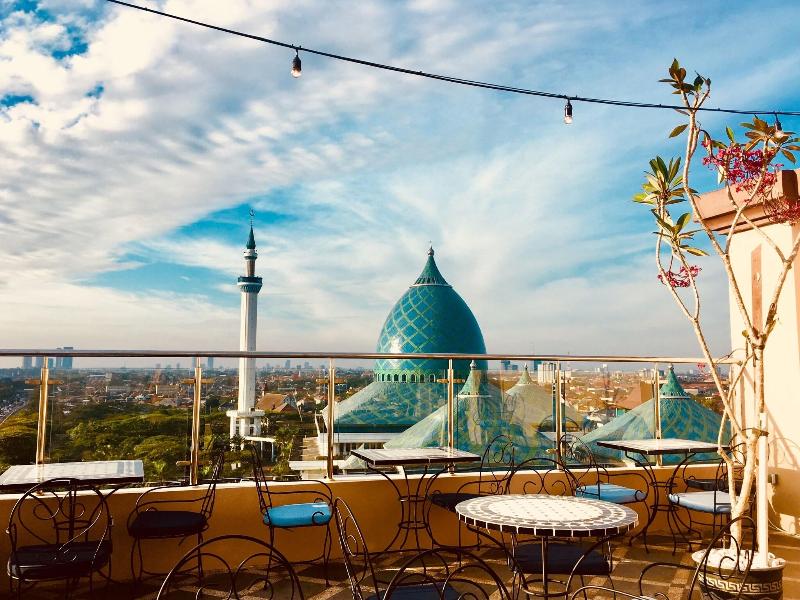 Namira Hotel Syariah Surabaya image