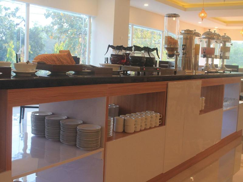Namira Hotel Syariah Surabaya image