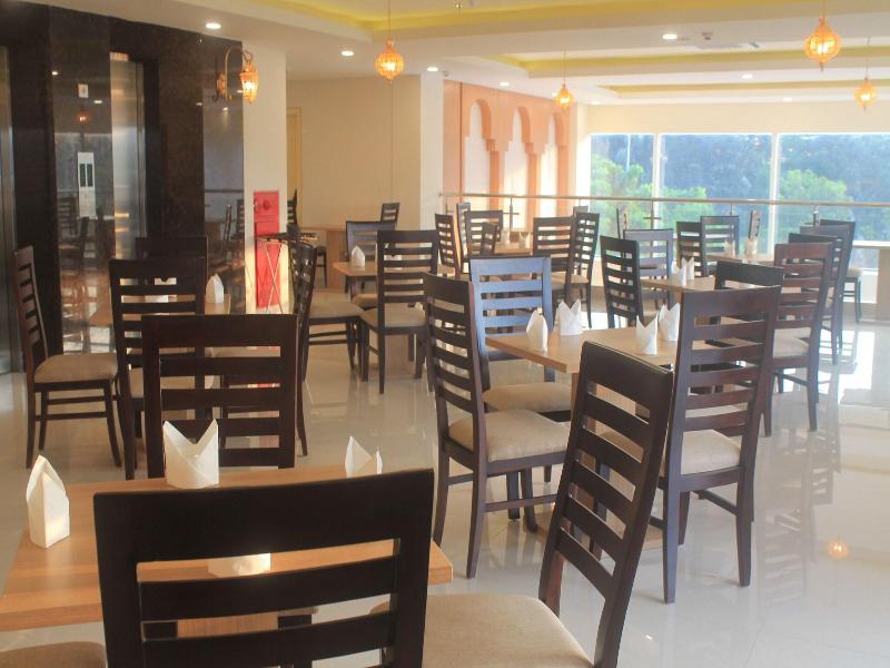 Namira Hotel Syariah Surabaya image