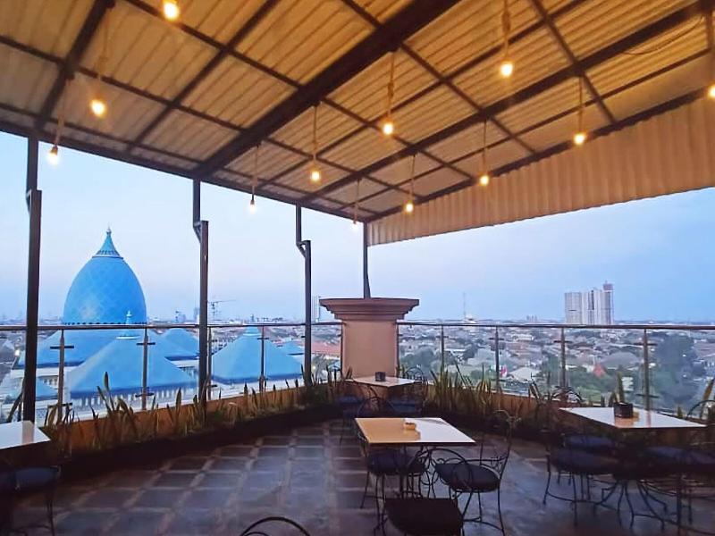 Namira Hotel Syariah Surabaya image
