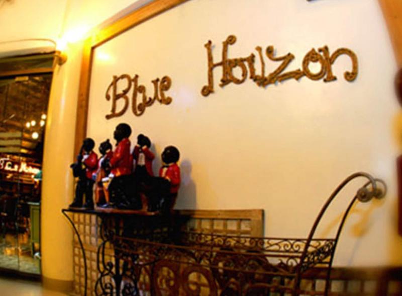 Crown Royale Hotel image