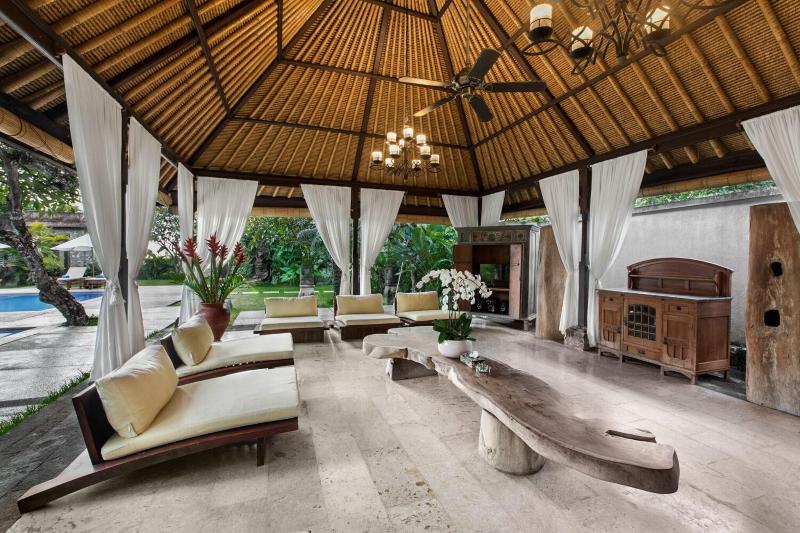 Villa Pantai Karang image