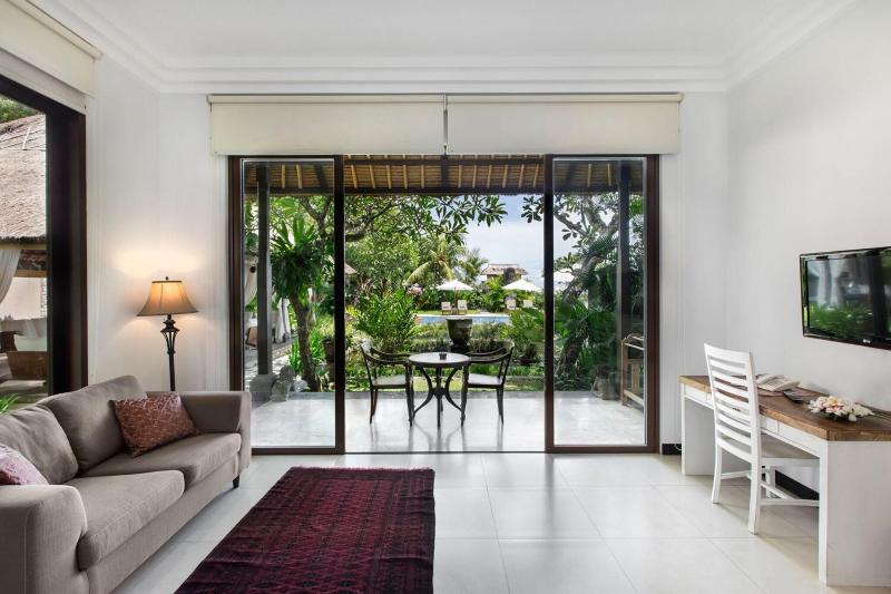 Villa Pantai Karang image
