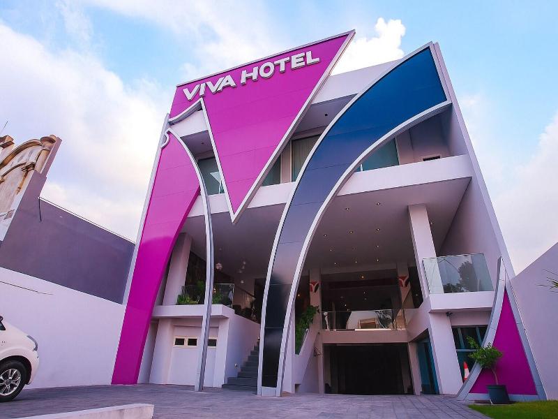 Viva Hotel image