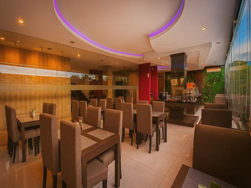 Viva Hotel image