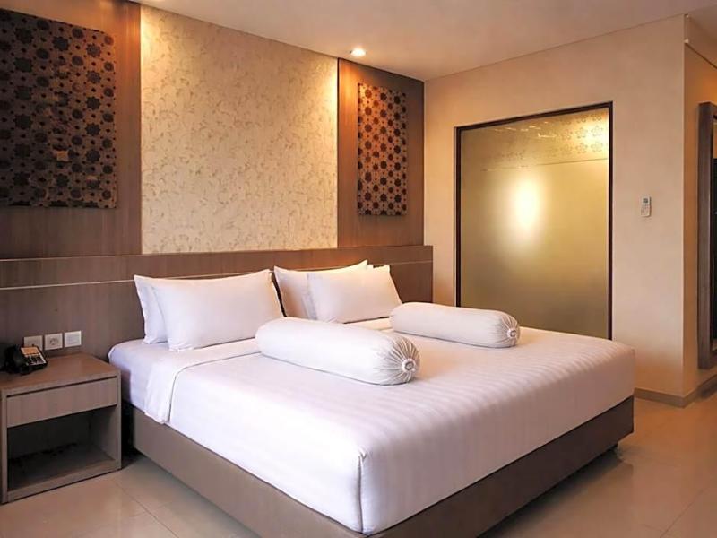 Nevada Ketapang Hotel (Formely Asana Nevada Ketapa image