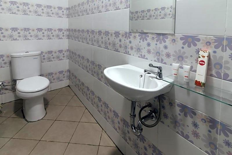 Clean & Comfort Homestay image