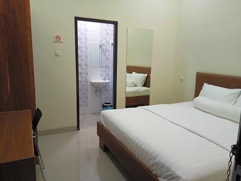 Clean & Comfort Homestay image
