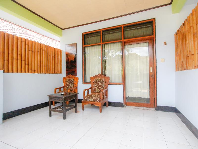 Spot On 2167 Creative Bungalow
